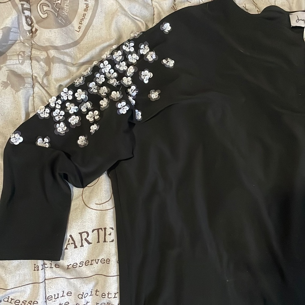 Joseph Ribkoff Top, stretchy material, cute embellishments on sleeves